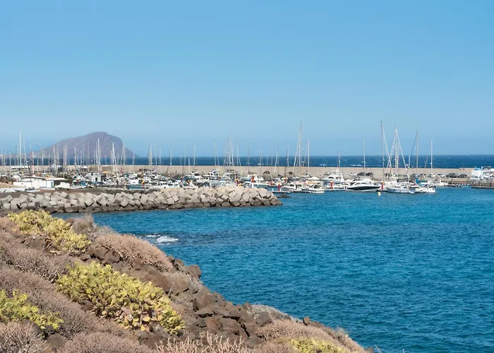 Atlantic Color Views شقة