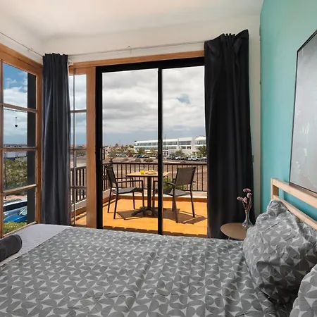 Atlantic Color Views Apartment